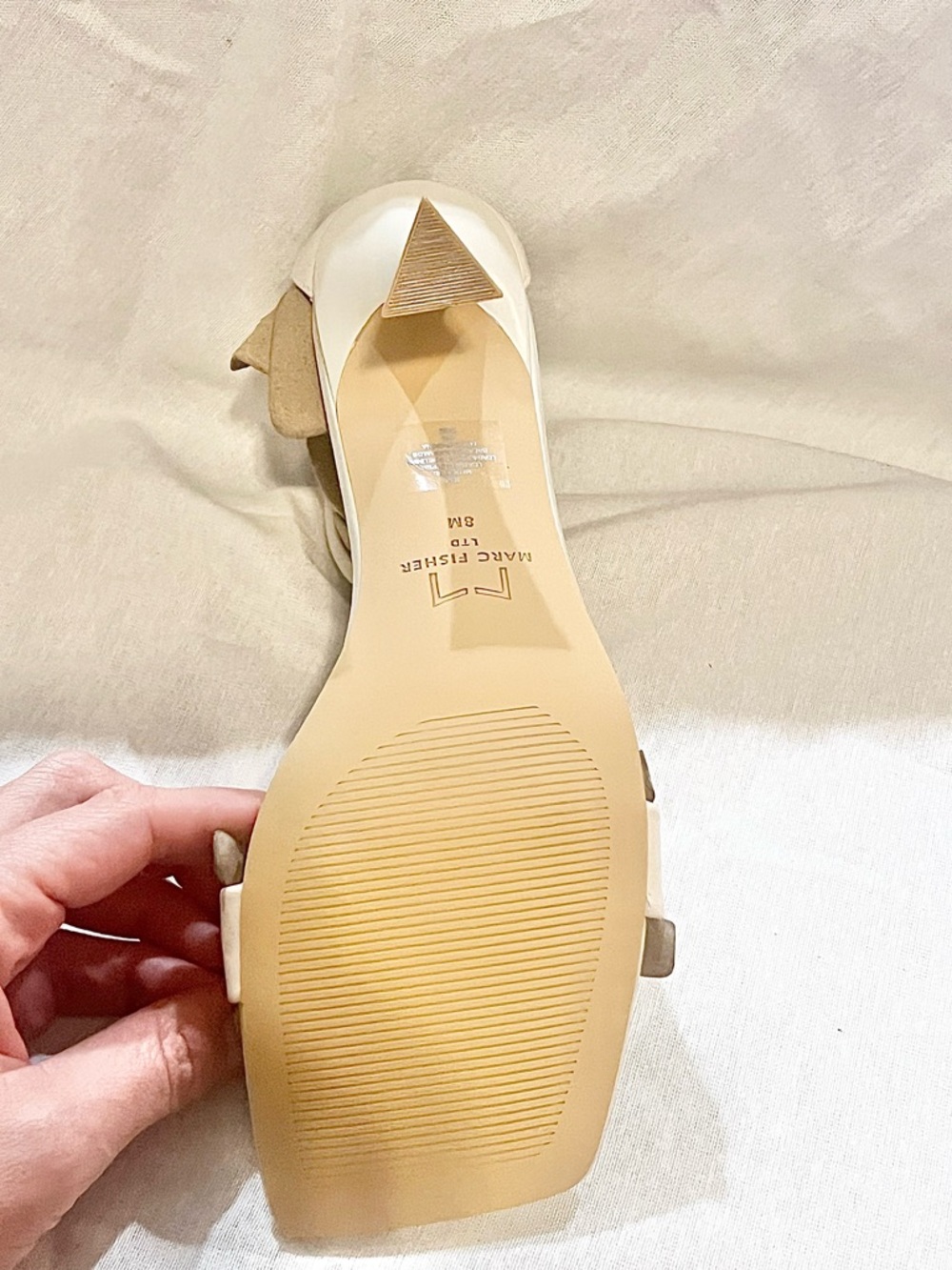 Marc Fisher White Leather Block Heel Square-Toe Ankle-Strap Heel Size 8 NWT - Picture 9 of 9